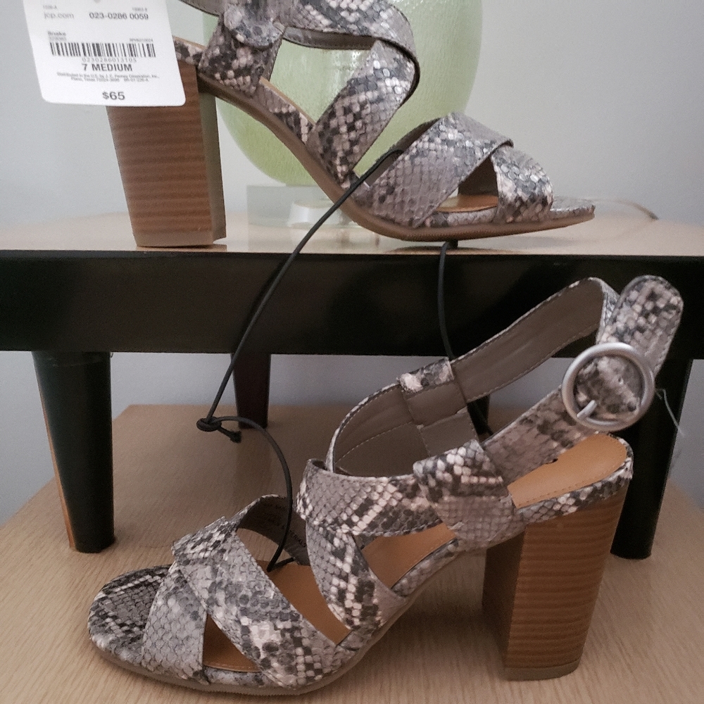 BNWT a.n.a Nadia Heeled Sandals in snake (7) - Picture 7 of 7